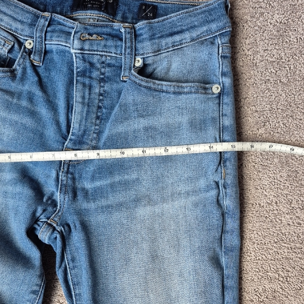 Lucky Brand Classic High-Rise Women's Blue Jeans SZ 26 - Picture 8 of 10